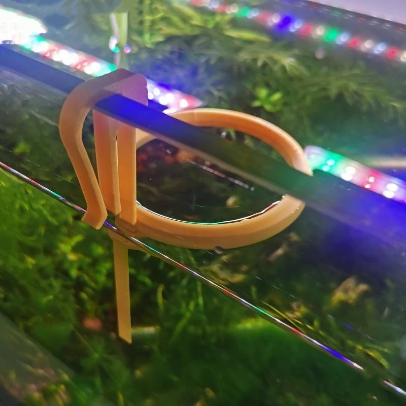 حلقة تغذية عائمة مضادة لتناثر  - مراجعة All Fish In Aquarium وسعره